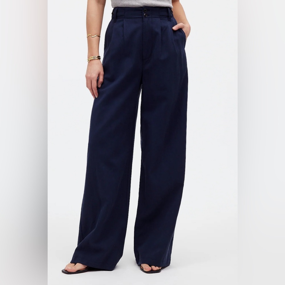 Madewell The Harlow Wide-Leg Pant in 100% Linen Navy Blue
